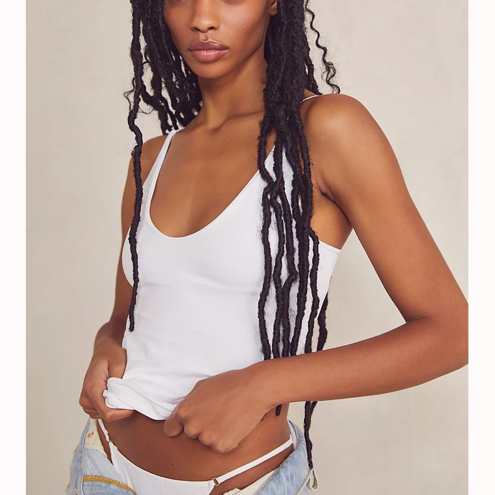 NWT Free People Intimately Seamless v-neck cami